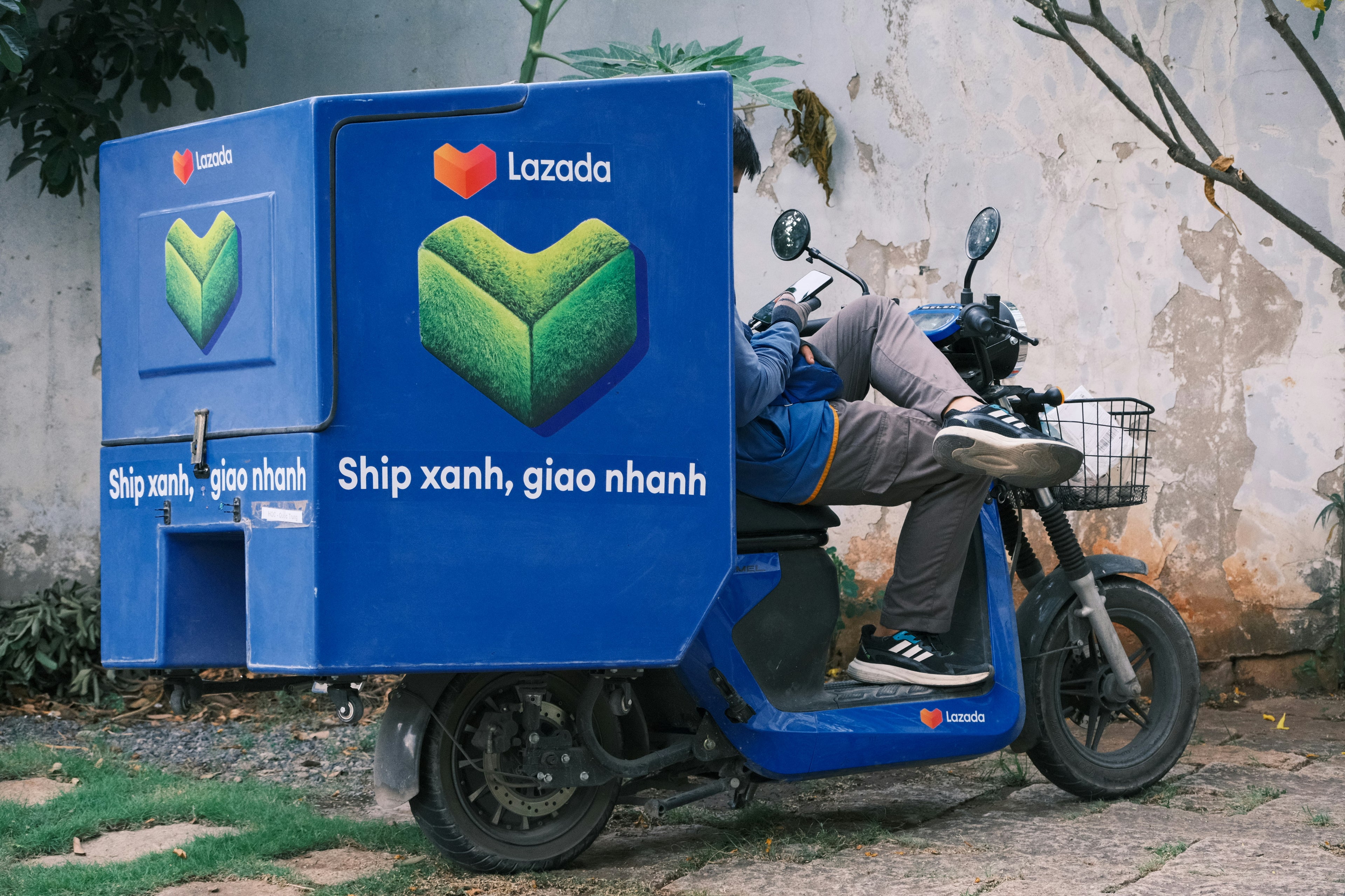 lazda seller brand protection